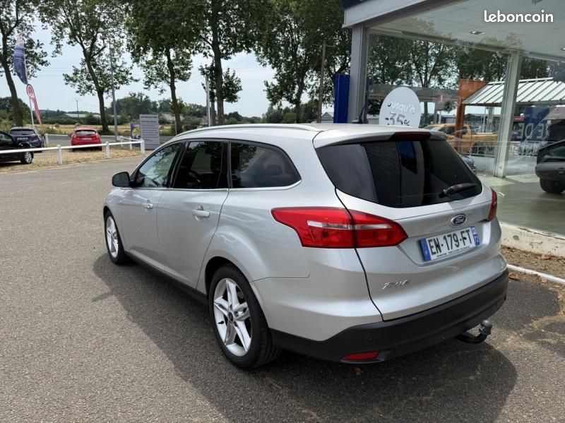 Ford Focus SW 1.5 TDCi 120ch Stop&Start Titanium (image 3)