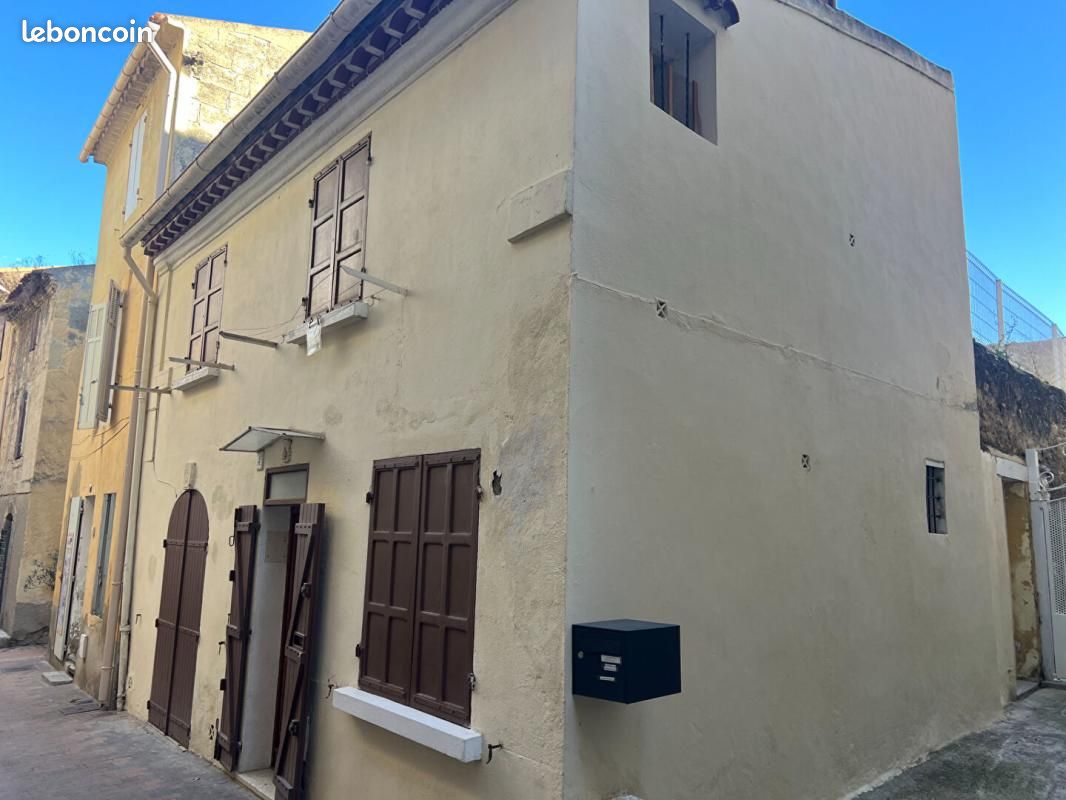 Maison 3 pièces 50 m² · à Istres · 50 m² · 768 €