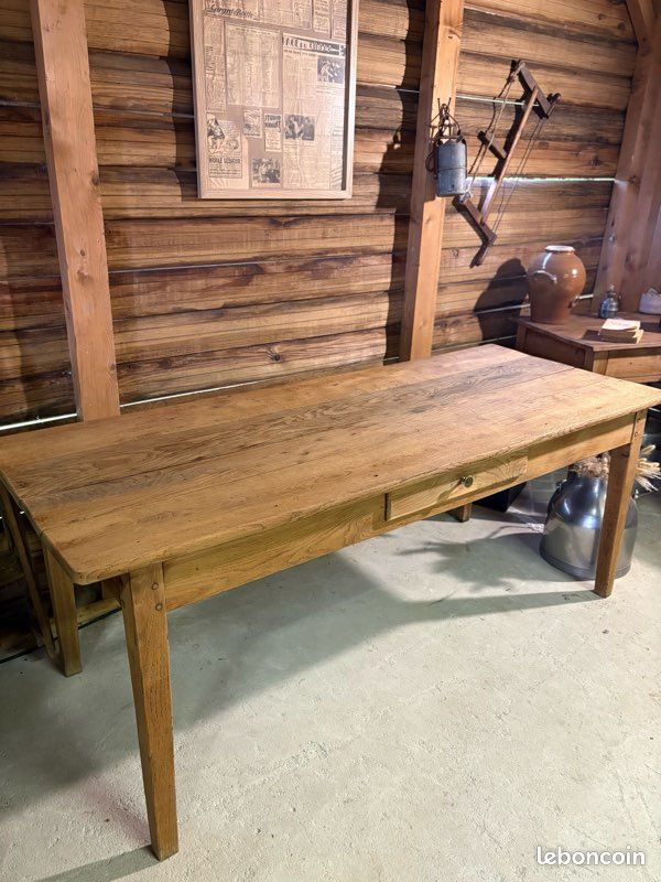 ✨ Table ancienne entièrement rénovée – bois massif ✨ (image 10)