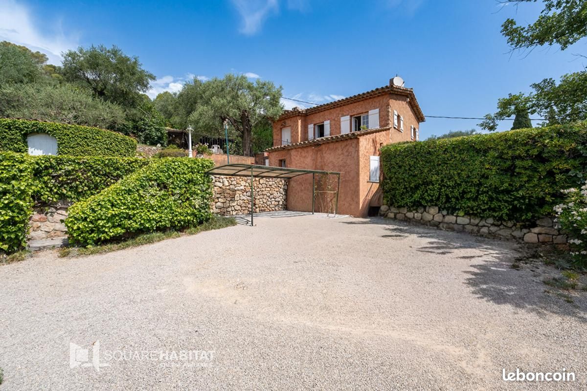 Maison 3 pièces 77 m² · à Grasse · 77 m² · 473 700 €