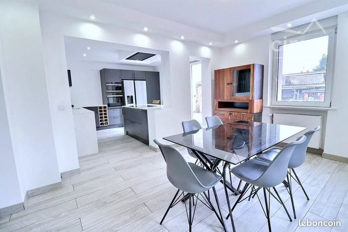 Maison 4 pièces 143 m²