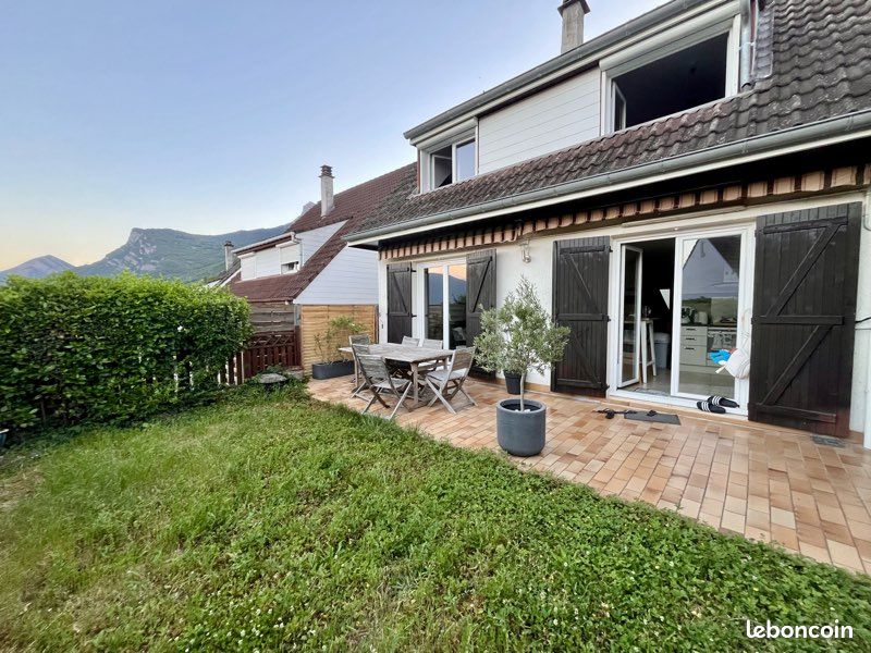 Maison 4 pièces 105 m² · à Claix · 105 m² · 380 000 €