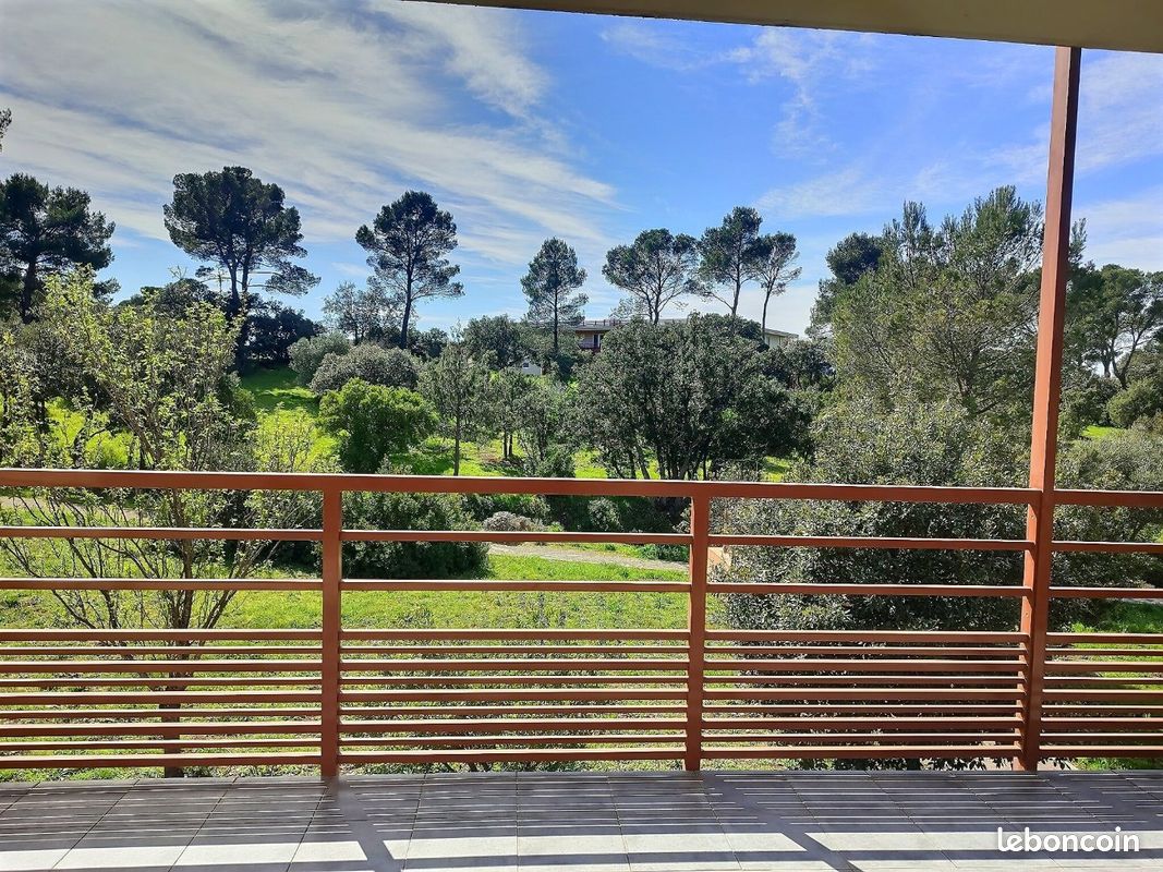 Appartement 3 pièces 64 m² · à Fréjus · 64 m² · 299 000 €
