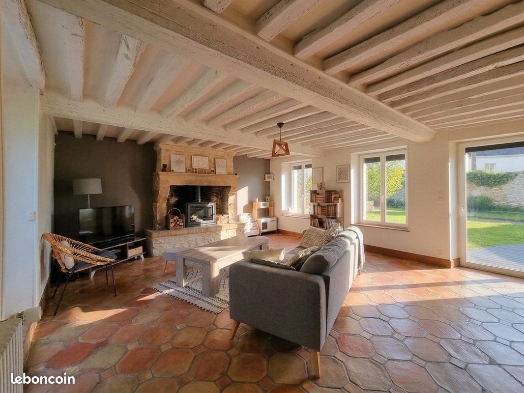 Maison 7 pièces 183 m² · à Argences · 183 m² · 397 900 €
