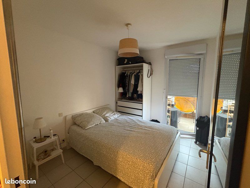 Location t2 dax (image 3)