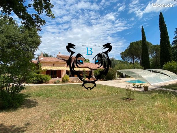 Villa 6 pièces 184 m²