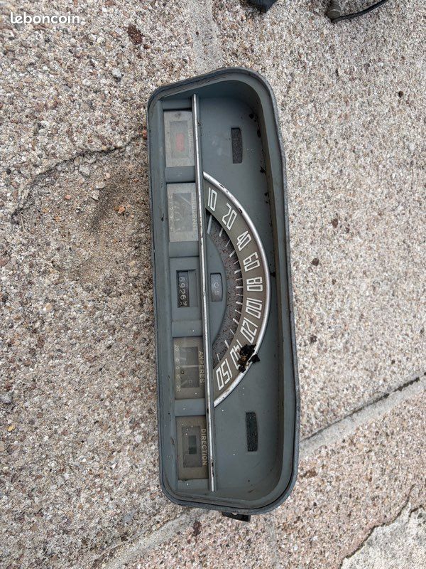 Compteur d'origine Peugeot 403 (image 1)