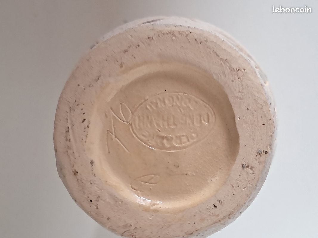 Beau vase en céramique effet sable feuilles signe et numéroté (image 3)