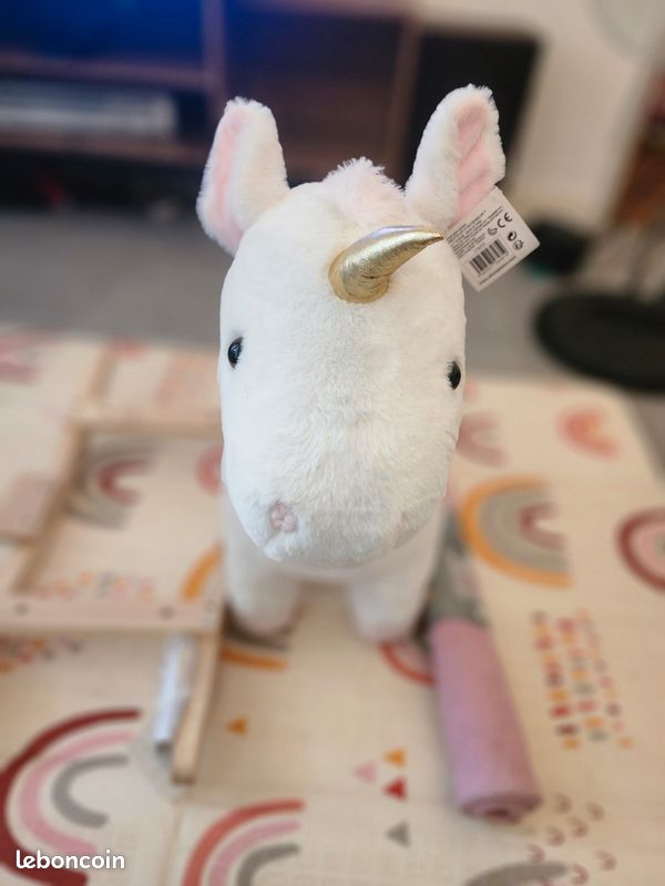 FUNLIO Cheval à Bascule Licorne, Animal Gonflable Arc-en-Ciel pour Enfants de 18 Mois à 5 Ans, Licorne Cavalière, Housse Amovible et Lavable, Cadeau Unique, Certifications CPC et CE