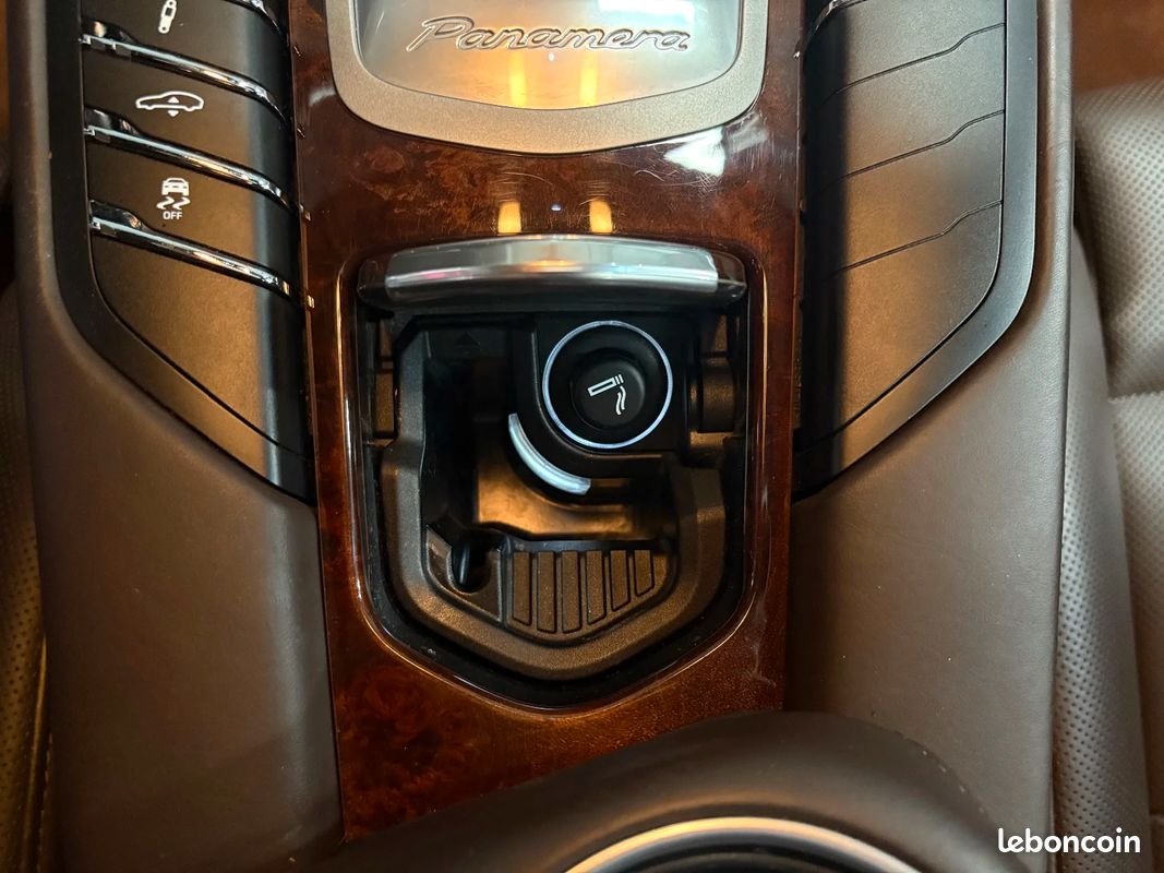 PORSCHE PANAMERA Turbo V8 4.8 500 PDK CÉRAMIQUES/TOIT OUVRANT/SUIVI PORSCHE (image 40)