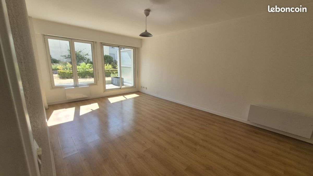 Appartement 2 pièces 47 m² · à Lille · 47 m² · 815 €