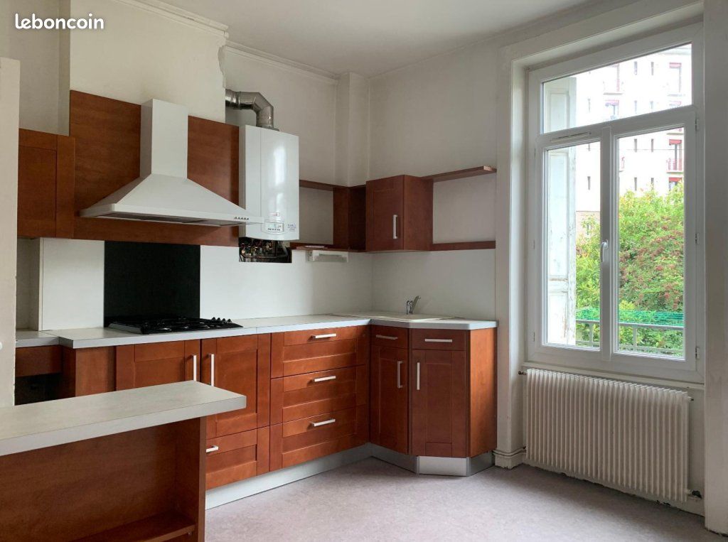 Appartement 2 pièces 44 m² · à Saint-Étienne · 44 m² · 520 €/mois