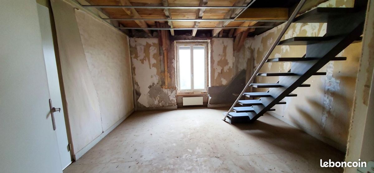 Appartement 2 pièces 120 m² · à Saint-Flour · 120 m² · 43 600 €