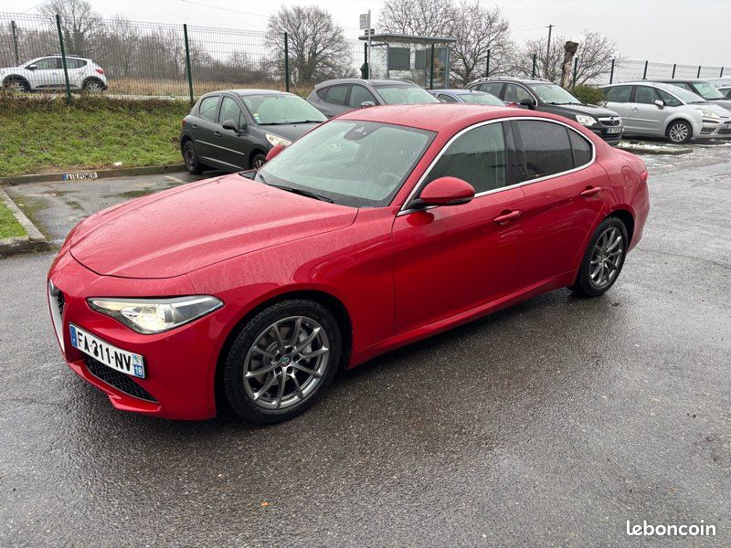 Alfa romeo giulia ii 2.2 150 giulia at8 (image 1)