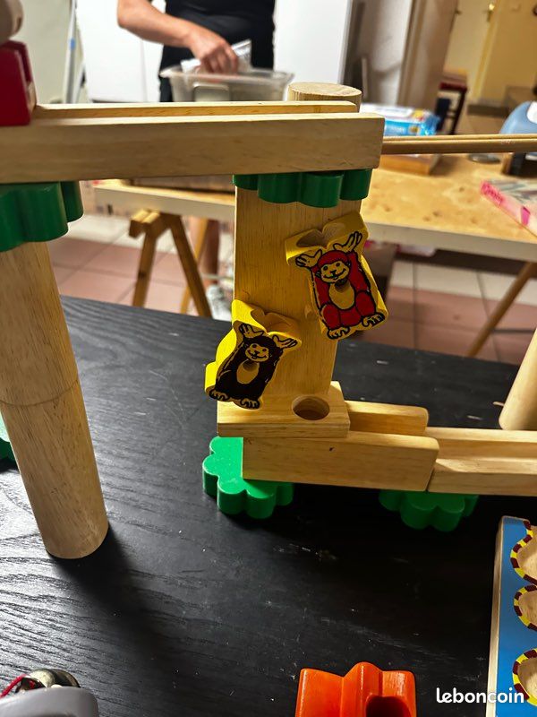 Circuit de bille en bois (image 3)