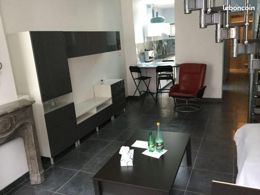 Maison 3 pièces 53 m² · à Lille · 53 m² · 878 €