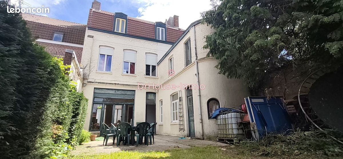 Maison 11 pièces 220 m² · à Armentières · 220 m² · 437 472 €