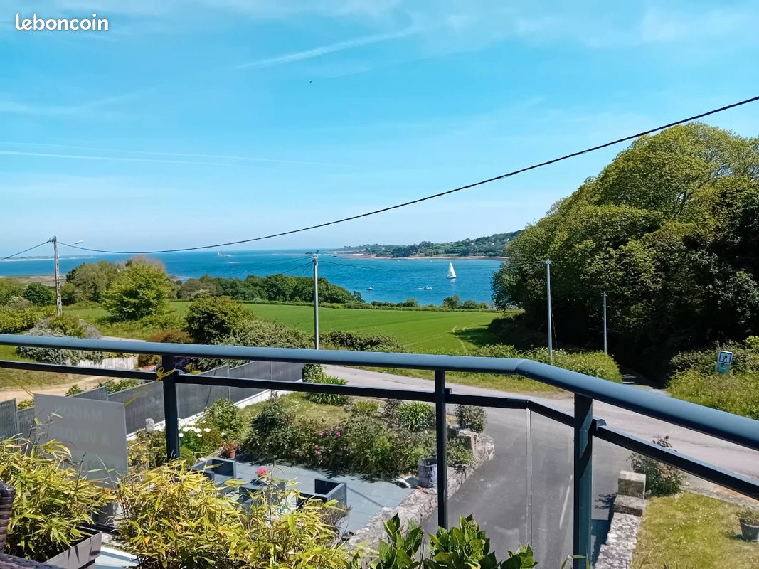 Maison 4 pièces 120 m² · à Plouguiel · 120 m² · 499 000 €