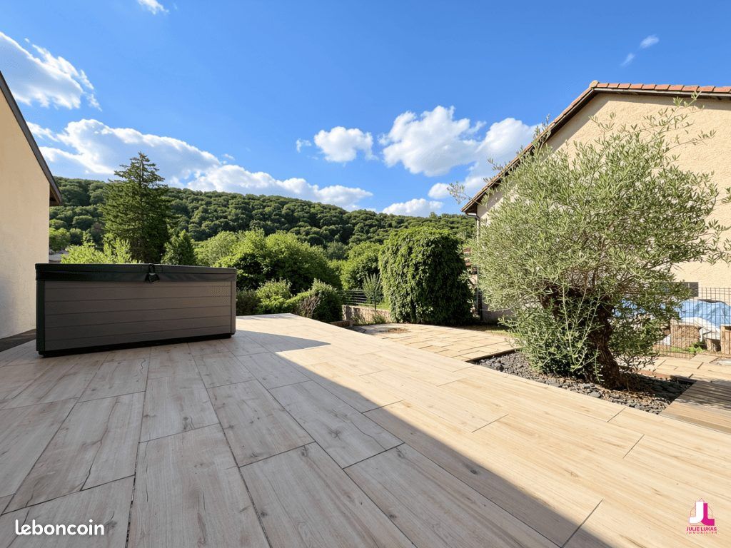 Maison 5 pièces 91 m² · à Pierrevillers · 91 m² · 230 000 €