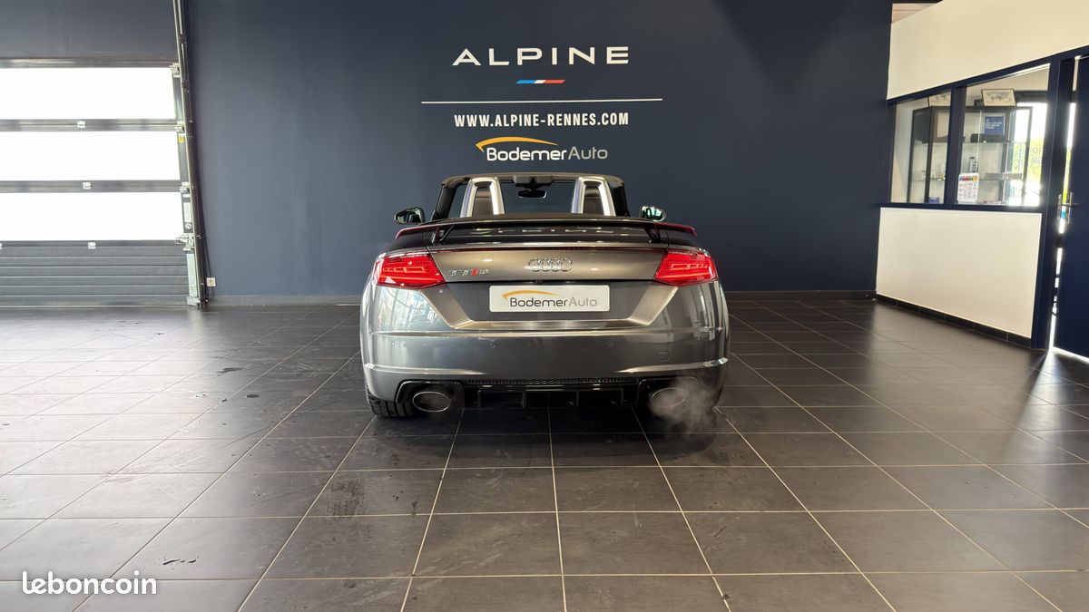 AUDI TT RS Roadster 2.5 TFSI 400 S tronic 7 Quattro (image 5)