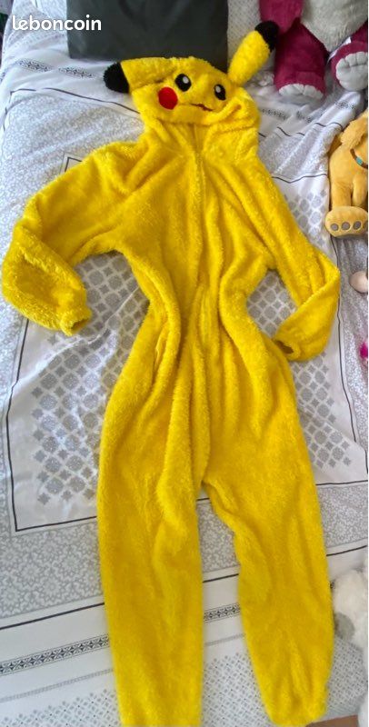 Combinaison pyjama Pikachu Vêtements