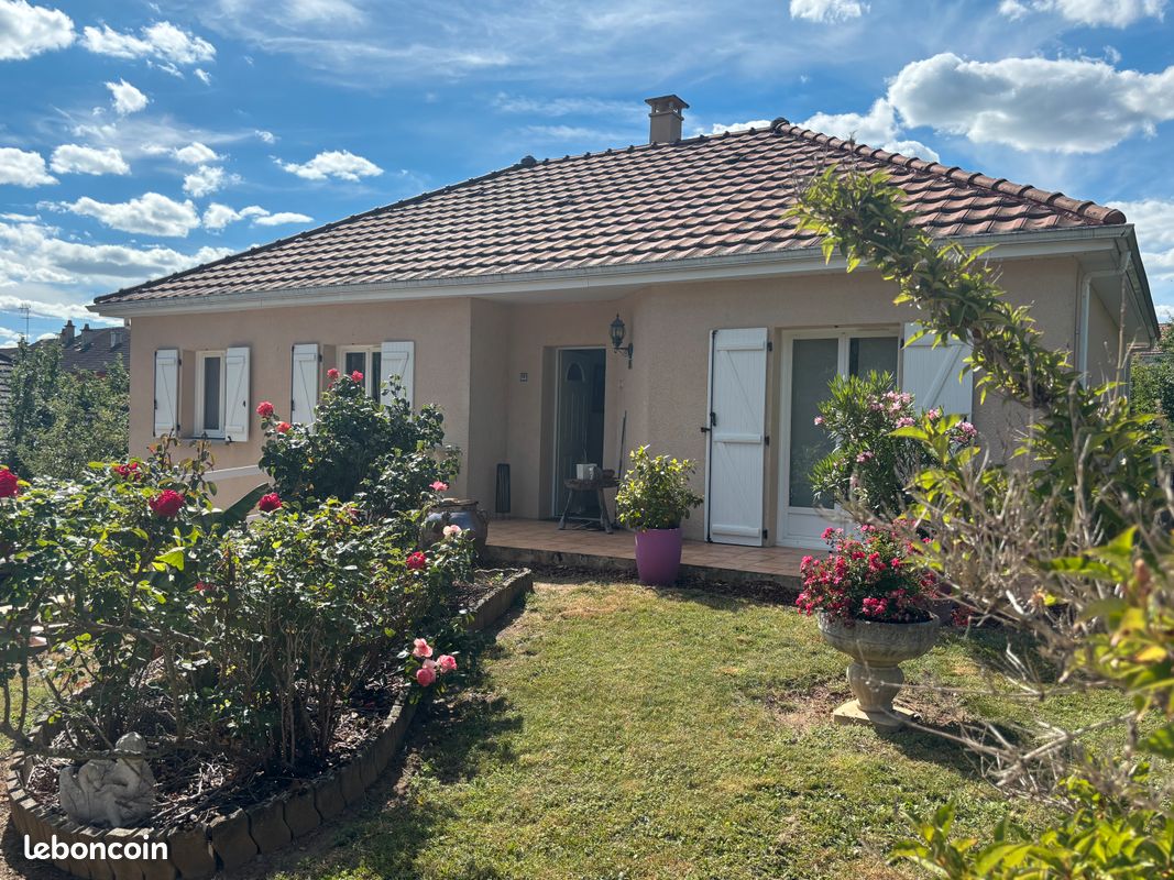 Maison 5 pièces 104 m² · à Saint-Yorre · 104 m² · 267 500 €