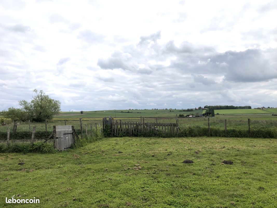 Propriété 2 pièces 63 m² - Mirebeau 86110 (image principale 2)
