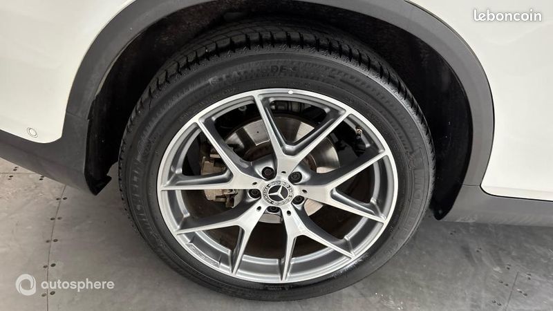 Mercedes Glc 300 d 245ch AMG Line 4Matic 9G-Tronic (image 22)