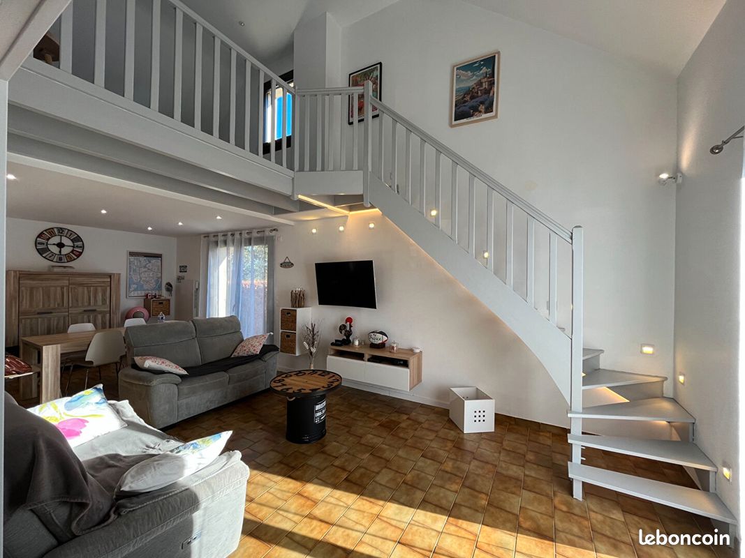 Maison 6 pièces 122 m² · à Nozay · 122 m² · 237 000 €