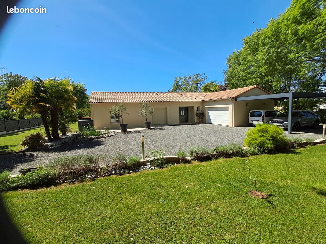 Maison 6 pièces 170 m² · à Béceleuf · 170 m² · 329 000 €