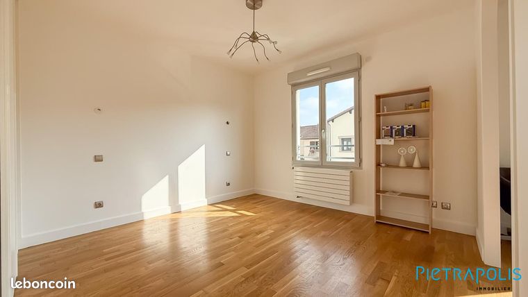 Maison de ville 6 pièces 142 m² — 17
