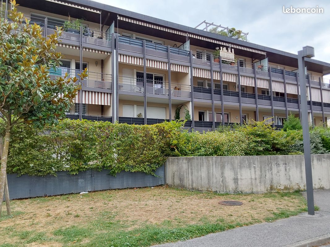 Appartement 3 pièces 66 m² · à Reignier-Ésery · 66 m² · 1 300 €/mois