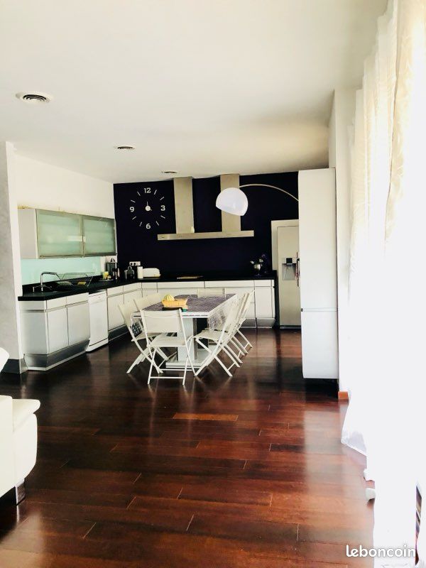 Maison 5 pièces 150 m² · à Mèze · 150 m² · 1 500 €