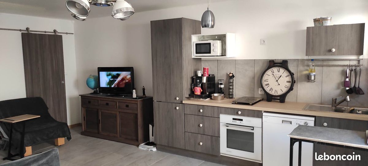 Appartement 1 pièce 33 m² · à Saint-Laurent-de-la-Salanque · 33 m² · 460 €