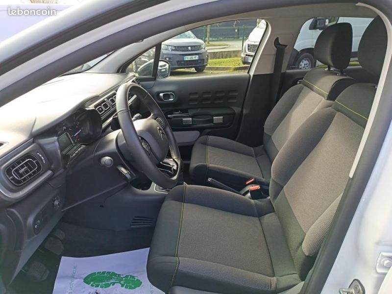 Citroen C3 1.2 PureTech 83ch S&S Shine (image 11)