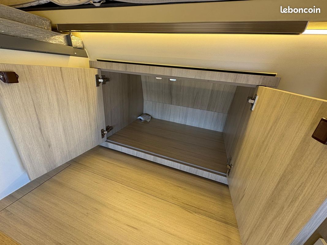 Cellule Pick-up TREK'CAMPER – Sur mesure - FULL AUTONOMIE - Cellule 4x4 (image 9)