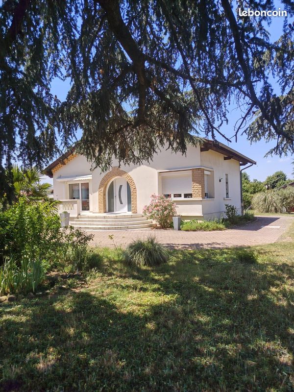 Maison 5 pièces 147 m² · à Trévoux · 147 m² · 489 000 €