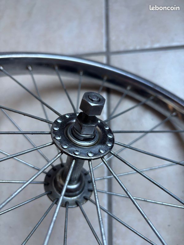 Roues avant de roues pour vélo