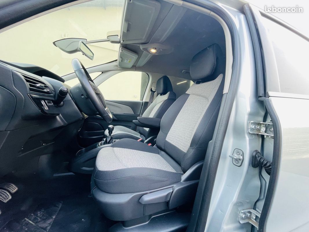Citroën C4 Picasso 1.2 i 130ch Bussines Pack 92.500km (image 7)