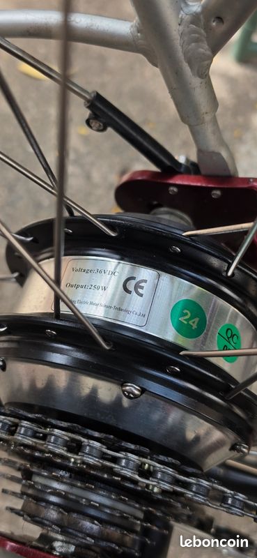 Vélo à assistance électrique (image 5)
