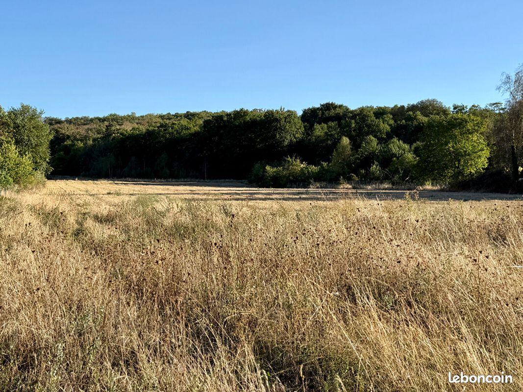 Terrain VAYRES SUR ESSONNE · à Vayres-sur-Essonne · 110 000 €