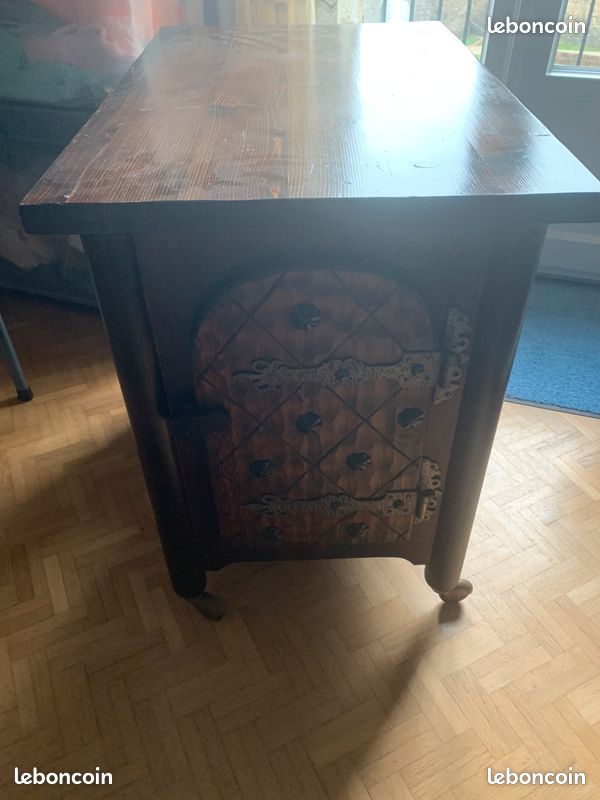 Meuble bar médiéval (image 4)