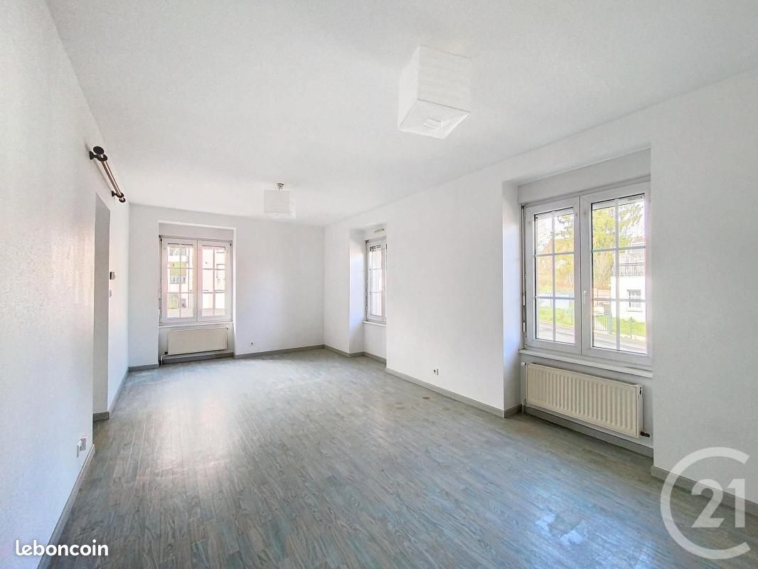 Appartement 3 pièces 55 m² · à Montbéliard · 55 m² · 515 €