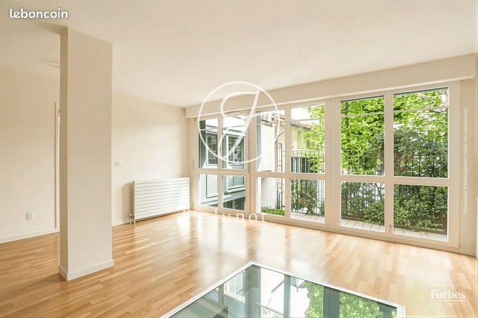 Maison de ville 6 pièces 148 m² — 8