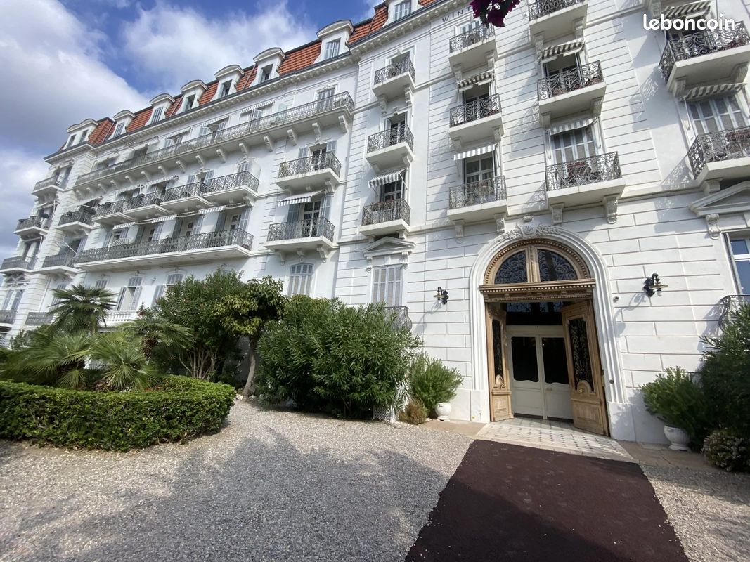 Appartement 2 pièces 71 m² · à Cannes · 71 m² · 2 520 €/mois