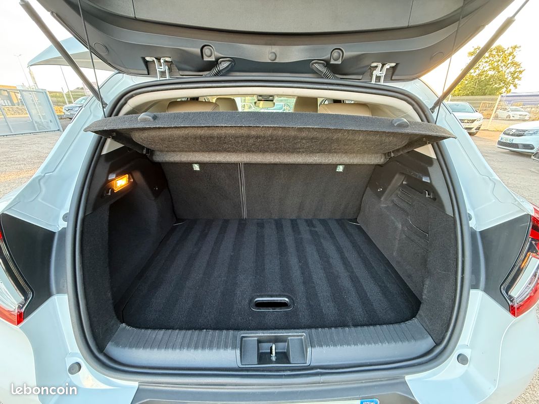 Captur 2 initiale paris 1.3l tce 140 ch edc- garantie 12 mois-attelage (image 11)