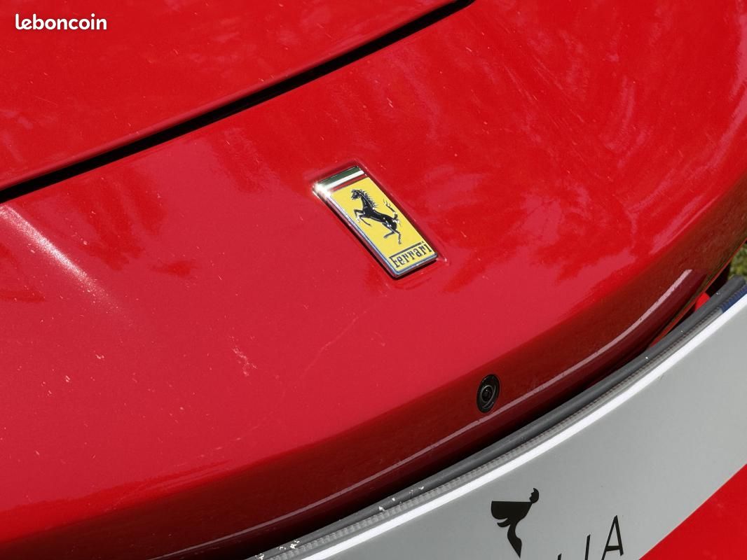 Ferrari 488 Spider V8 3.9 T 670ch (image 40)