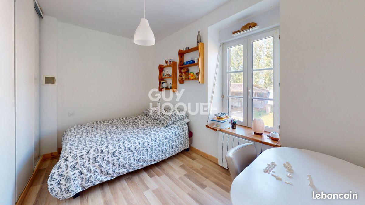 Propriété 8 pièces 209 m² (image 7)