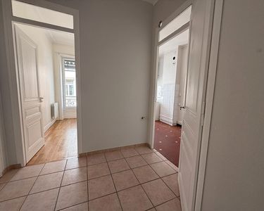 Appartement 294 250 € - 49 m²