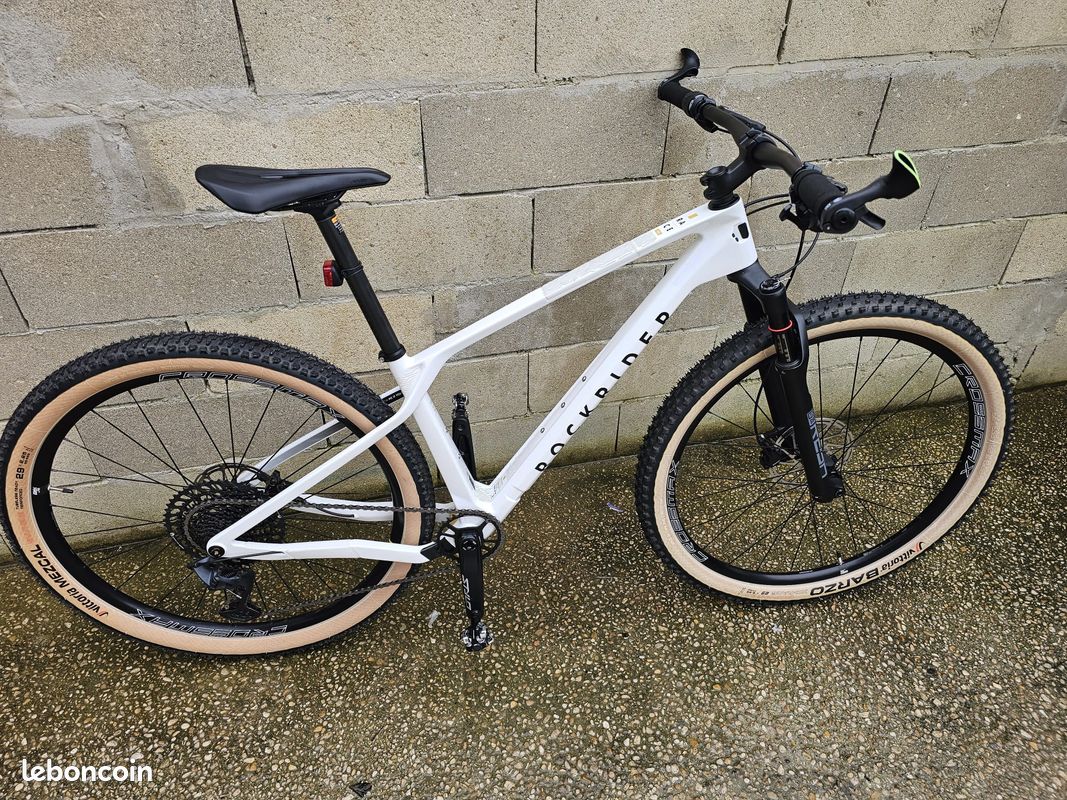 Vends vtt cross country race Vélos